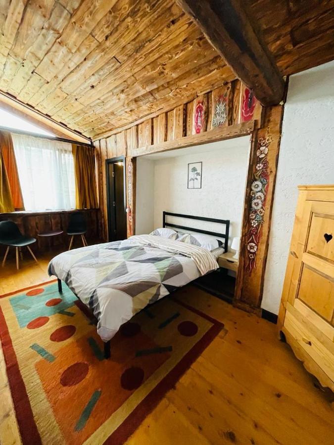Cabana Vanatorului 8 Sohodol  Экстерьер фото